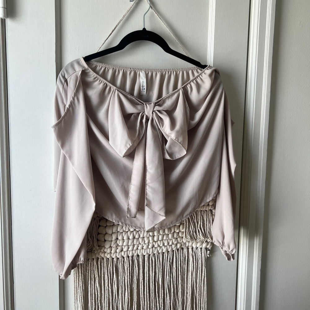Off-shoulder Ruffle Top